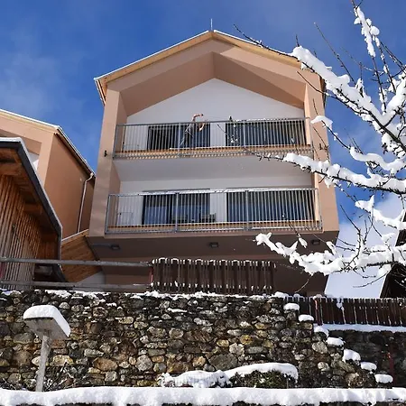 Apart Alpenrose *