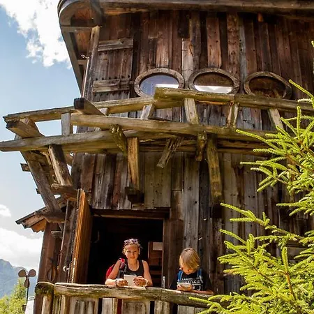 Apart Alpenrose Apartment *